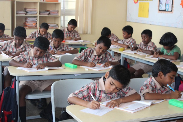 Navaneeta Public School-Classroom