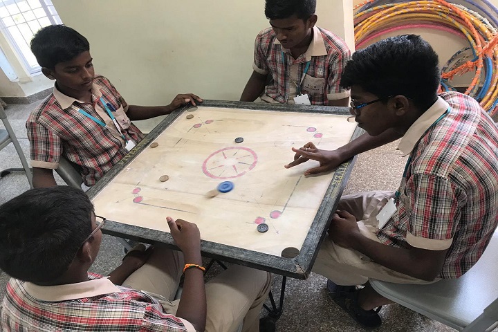 Navaneeta Public School-Indoor Games