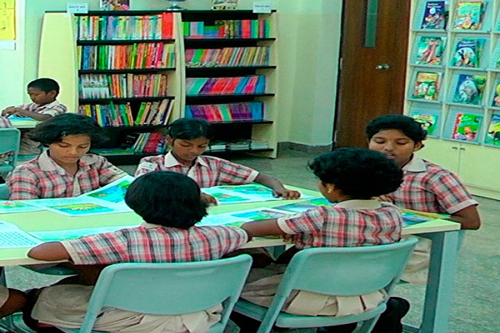 Navaneeta Public School-Library