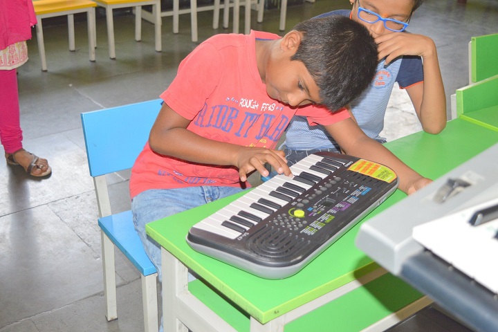 Pallavi Model School-Music room