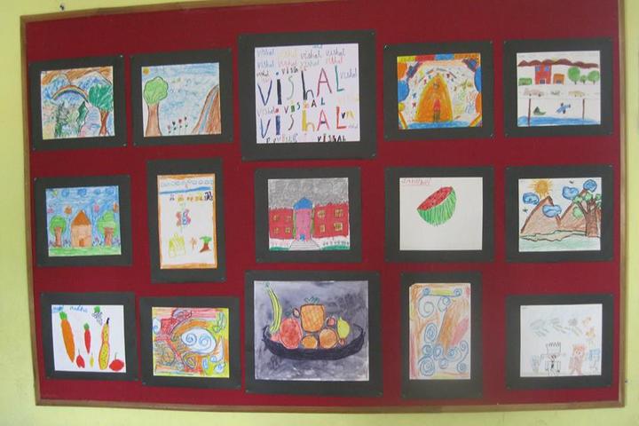 Pebble Creek Life School-Drawing Board