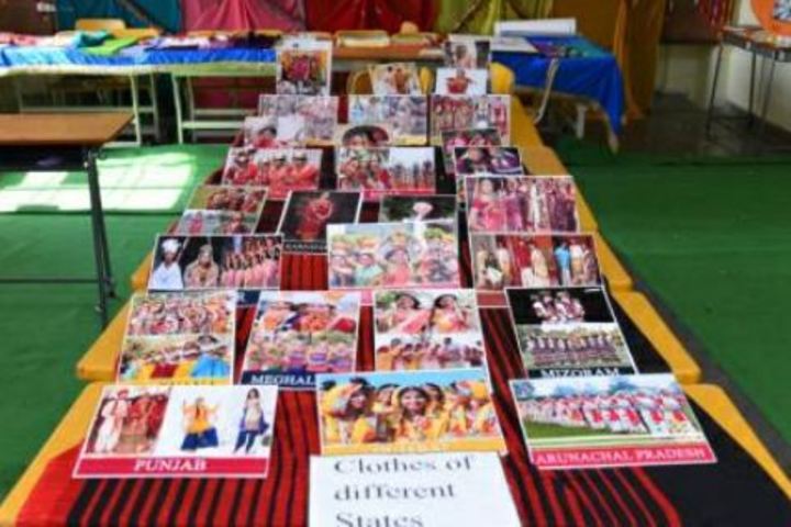 Ridge School-Exhibition