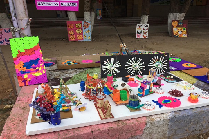 Government Girls Senior Secondary School No 3-Arts-Craft