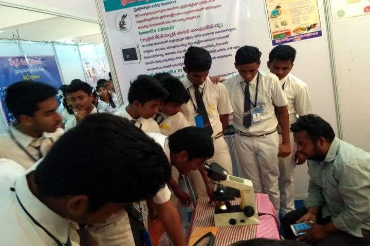 Saranya Concept School-Biology Lab
