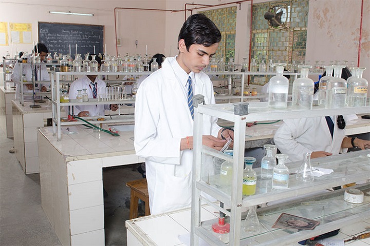 Guru Harkrishan Public School-Chemistry Lab