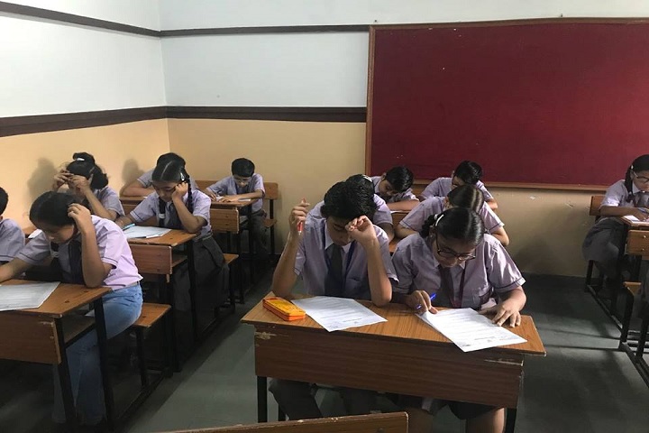 Gurusharan Convent-Classroom