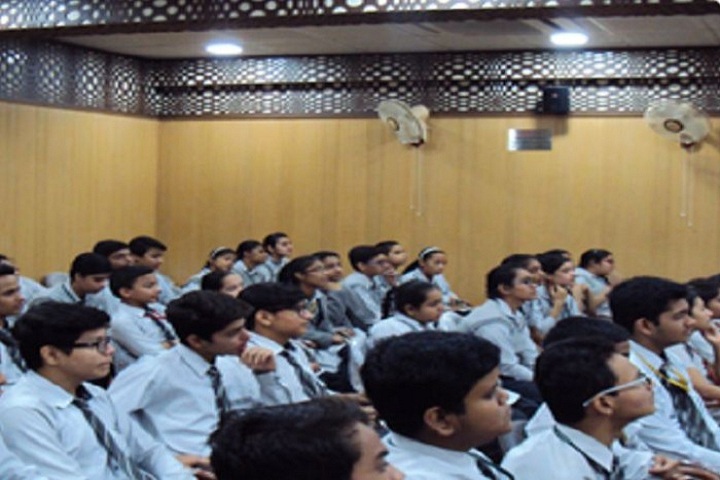 Hansraj Samarak School-Students