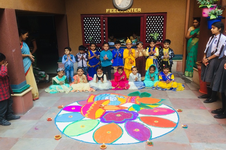 Holy Child Model School-Rangoli Competition