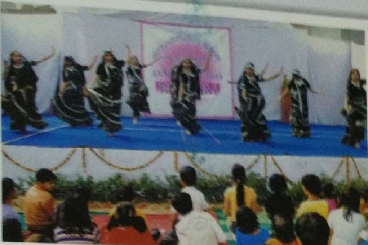 Holy International School-Dance