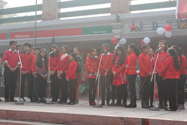 J D Tytler School-Singing