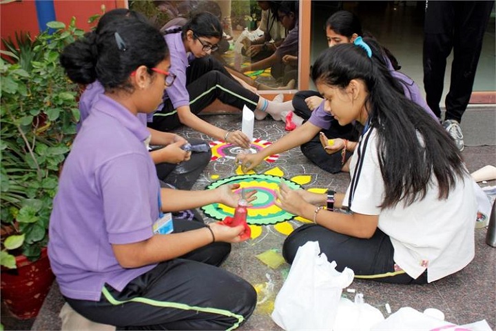 J M International School-Art