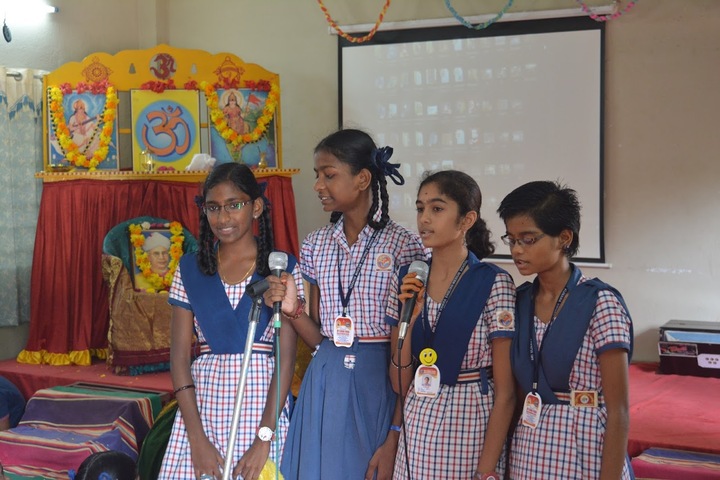 Sri Vijnana Vihara English Medium School-Teachers Day Celebrations