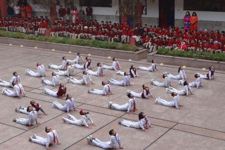 Jinvani Bharti Public School-Yoga