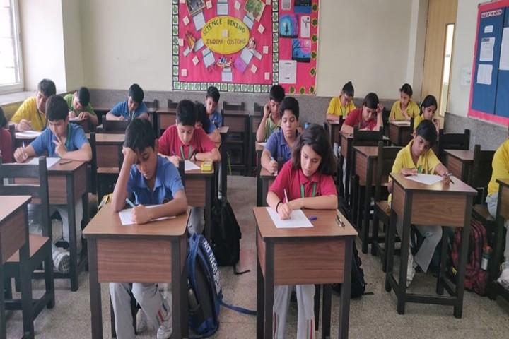K R Mangalam World School-Classroom