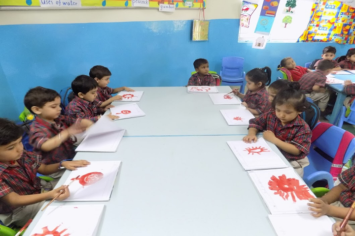 Kulachi Hansraj Model School-Activity-Room