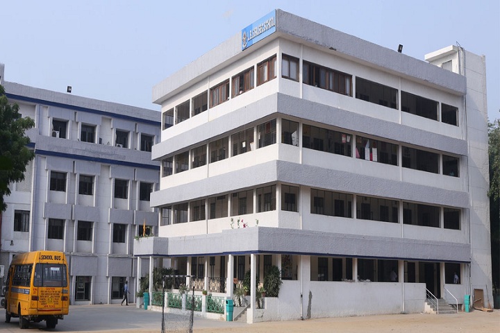 Lal Bahadur Shastri School-Campus View