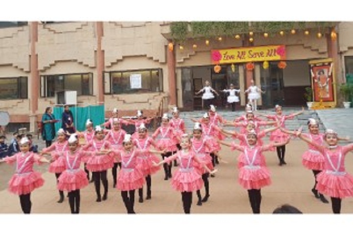 Lancers Convent Senior Secondary School-Quami Ekta