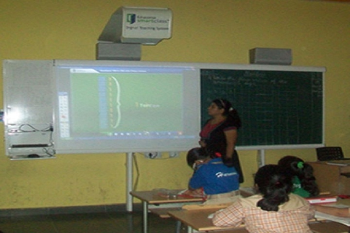 Laurel High The School-Classroom
