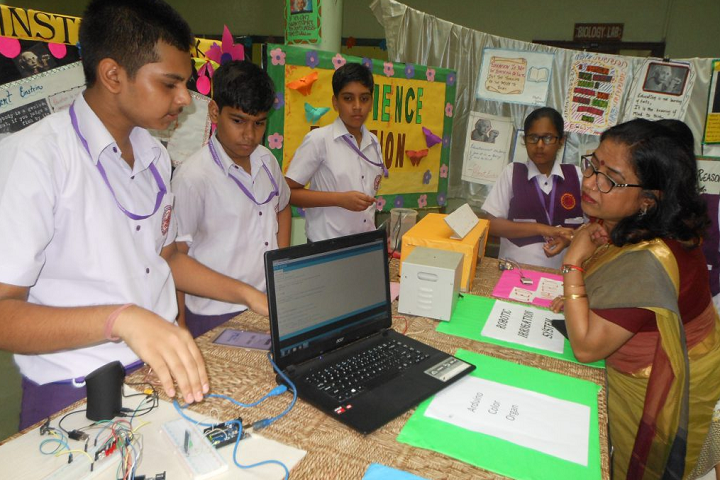 Maharaja Aggarsain Adarsh Public School-Science-Exhibition