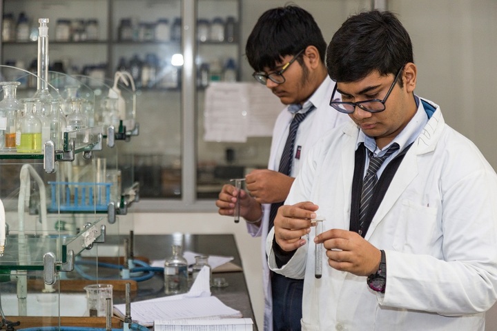 MBS International School-Chemistry Lab