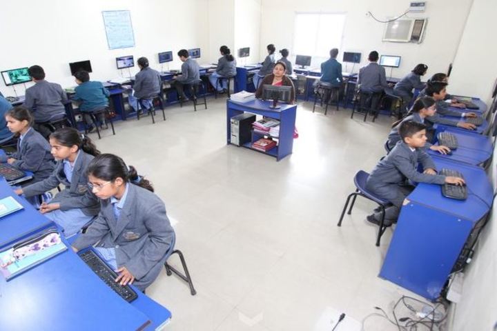 MDH International School-Computer Lab