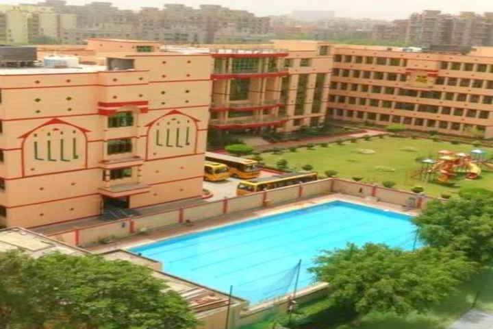 Modern Convent School-Swimming Pool