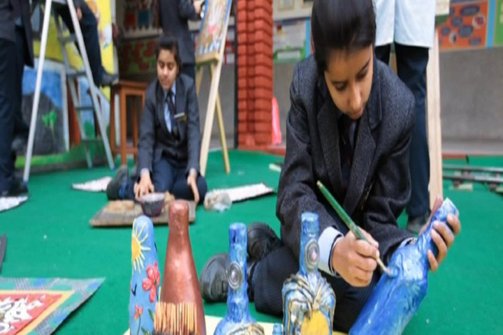 Modern Public School-Art