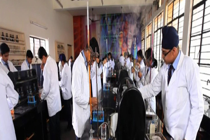 Modern Public School-Chemistry Lab