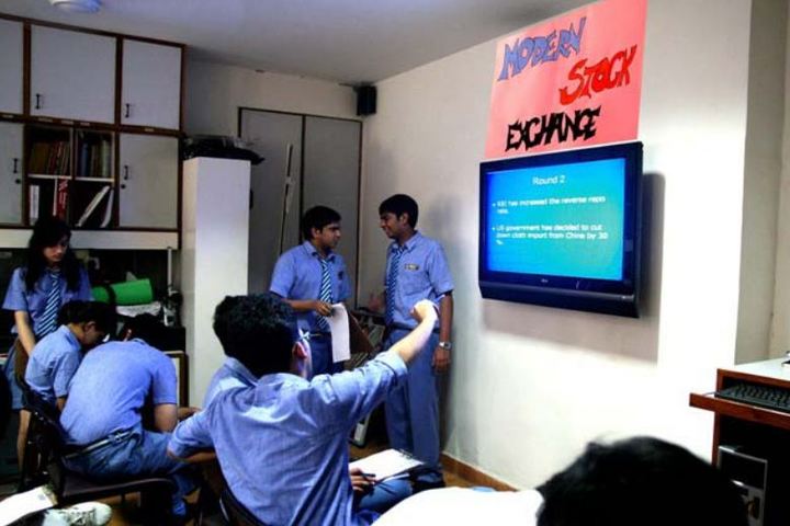 Modern School-AV Room