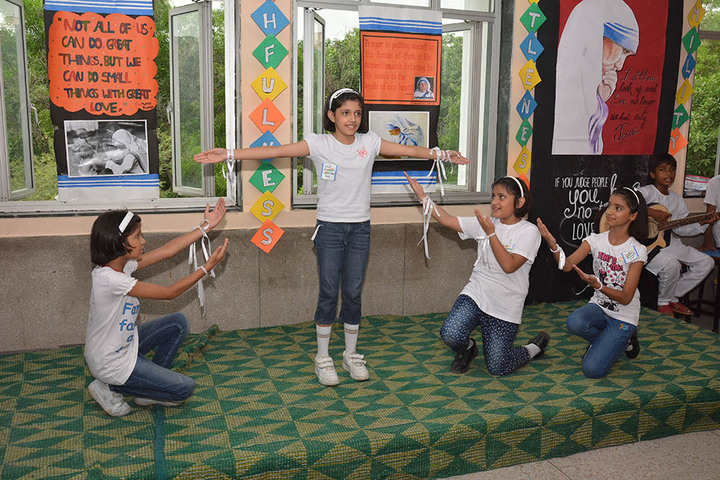 Mount Carmel School-Activity