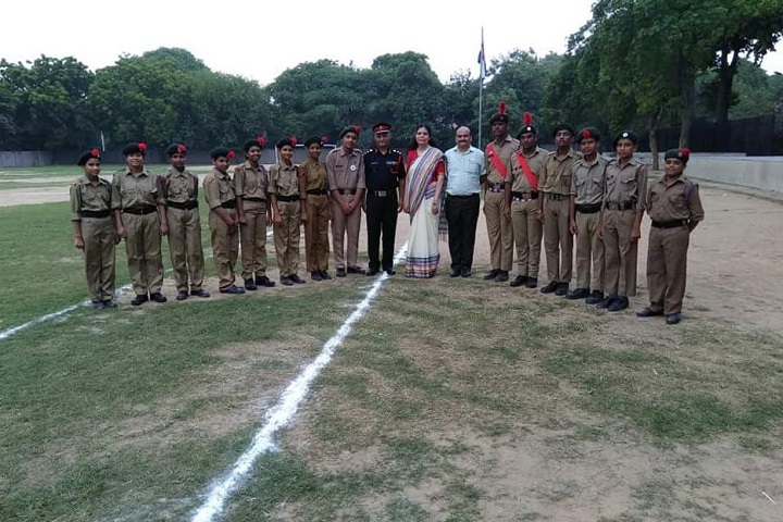 N D M C Navyug Senior Secondary School-NCC