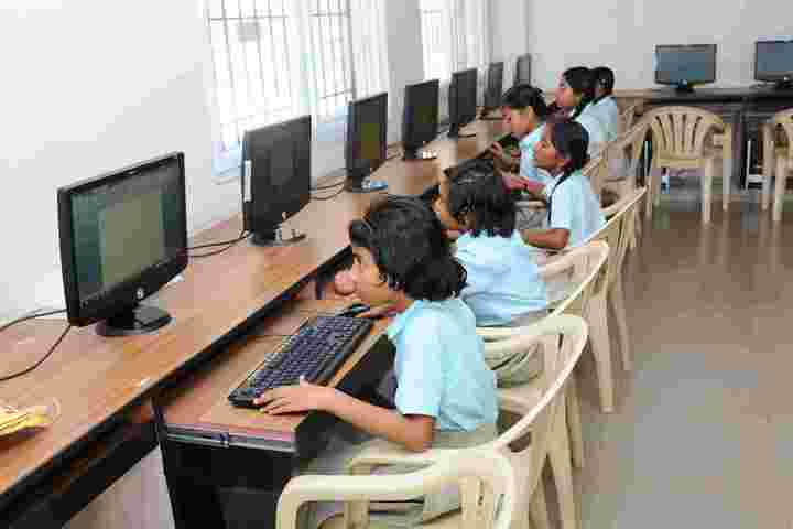 The Athena School-Computer Lab
