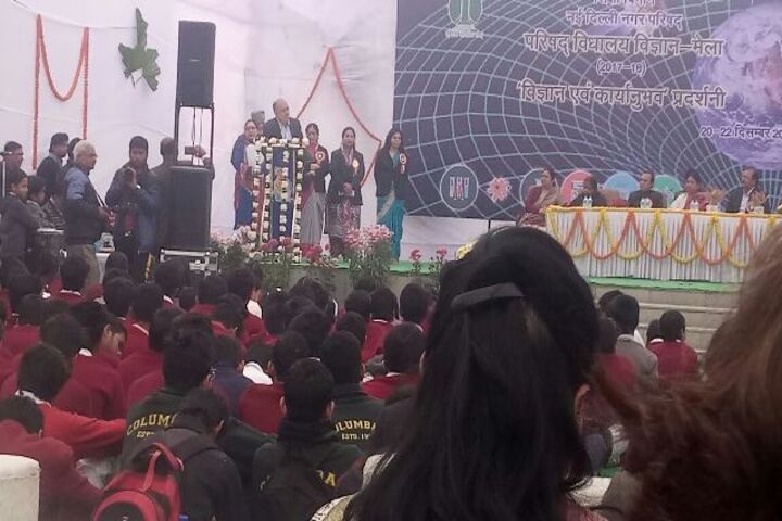 Navyug School-Annual Science Fare