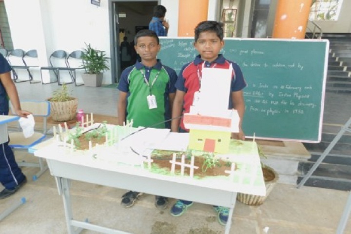 Tilford School- Science Day