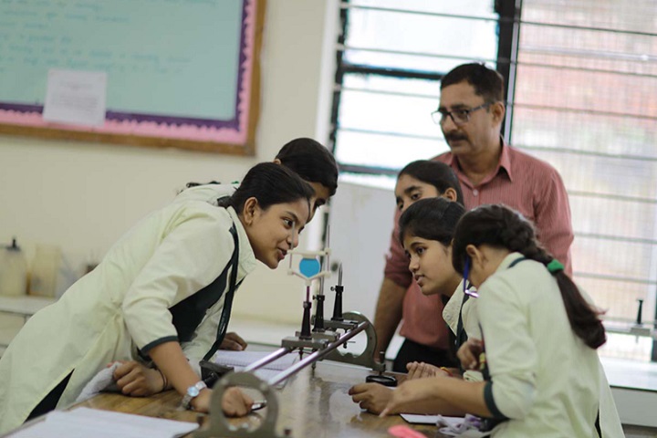 New Green Field School-Lab