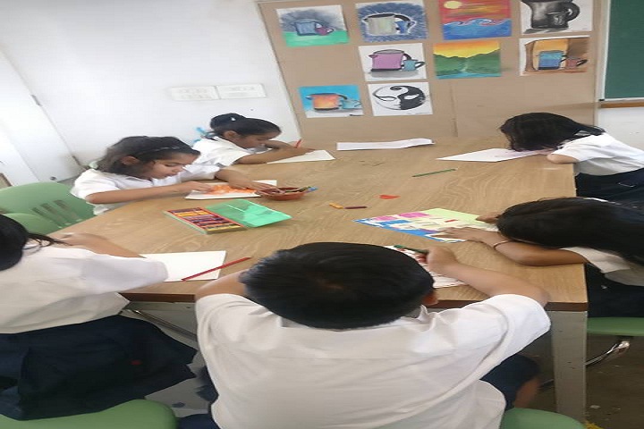 Nirmal Bhartia School-Painting class