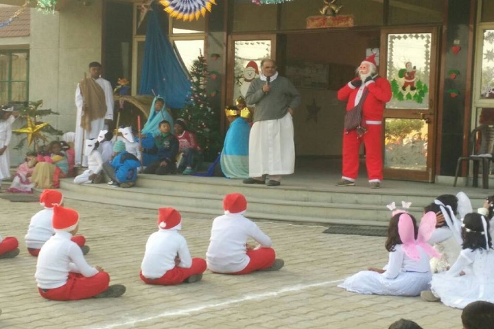 Notre Dame School-Christmas celebrations