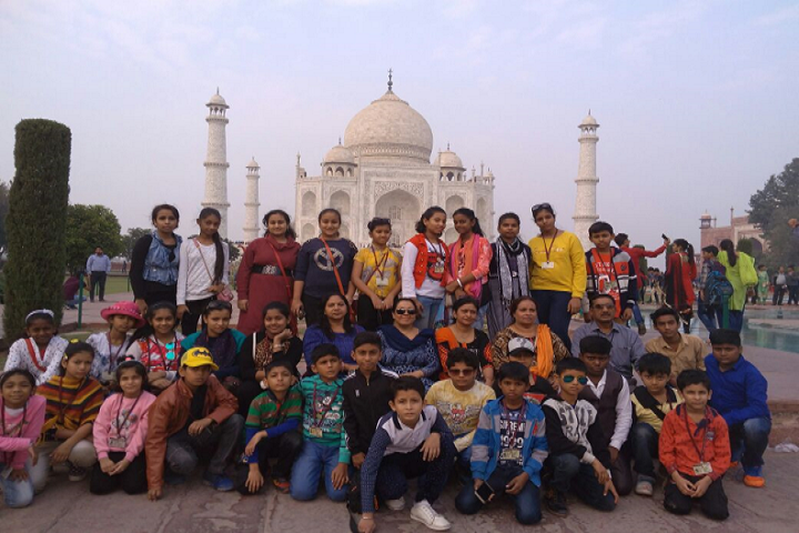 P G D A V Sr Sec School-Excursion