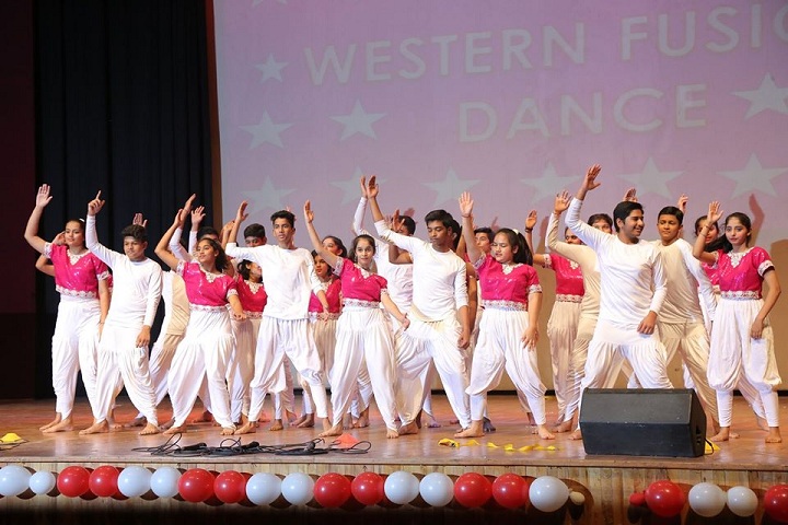 Paramount International School-Dance