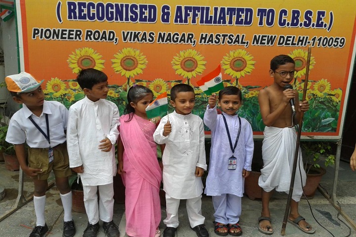 Pioneer Kamal Convent School-Independence-Day