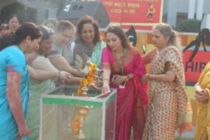 Pragati Public School-Teachers Day