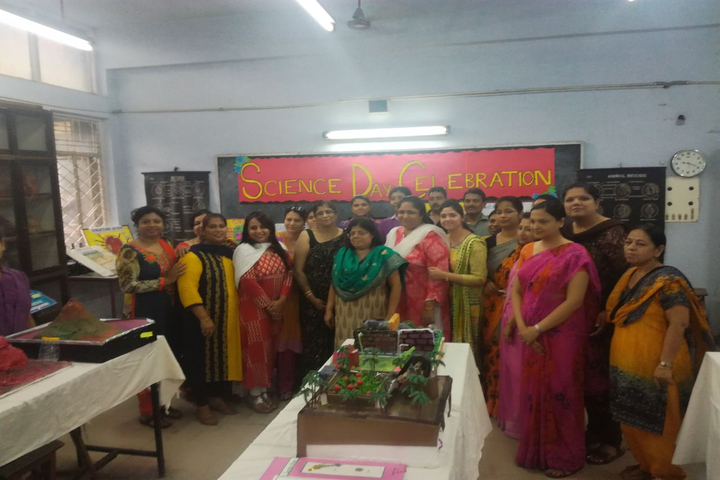 Queen Marys Girls Senior Secondary School-Science Day