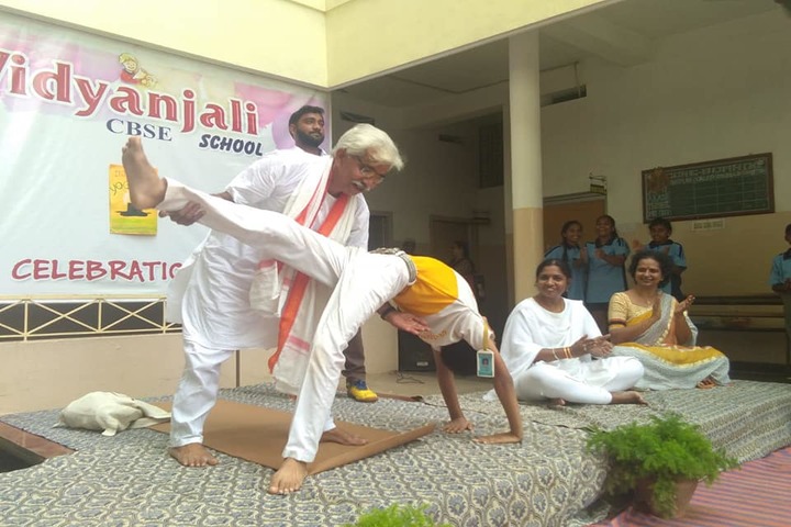 Vidyanjali School- Yoga
