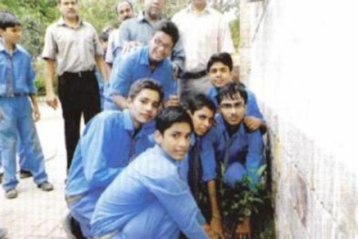Ramjas Senior Secondary School No-1-Plantation