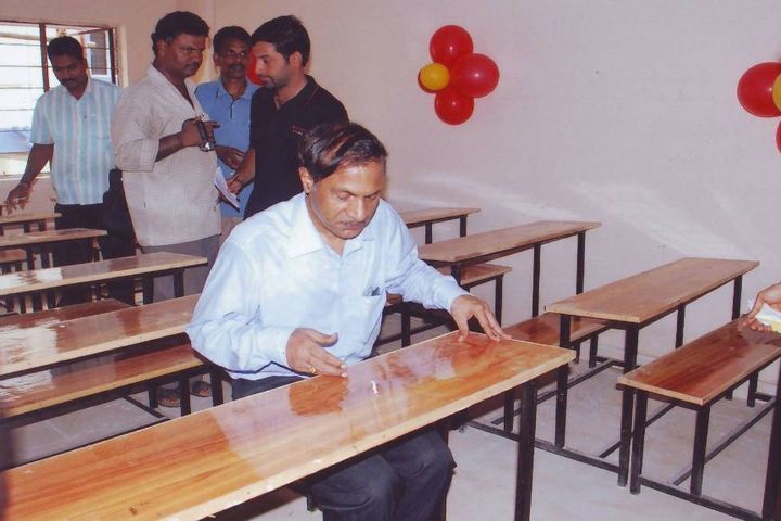 Vijayam Techno School-Classroom