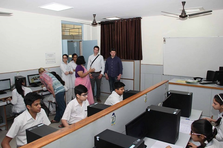 Rukmani Devi Public School-ComputerLabs