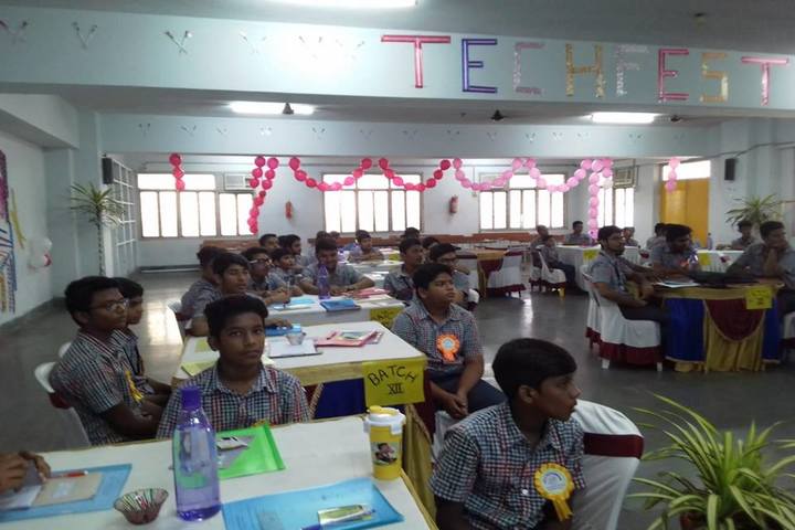Vikas Vidyaniketan-Art And Craft