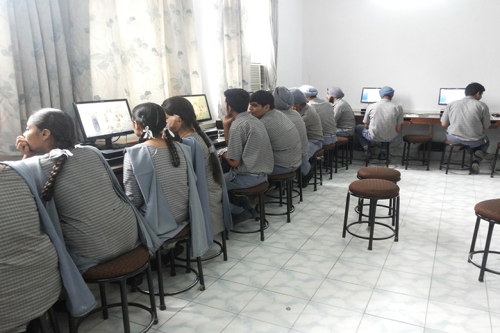 S S Mota Singh Senior Secondary Model School-Computer Lab