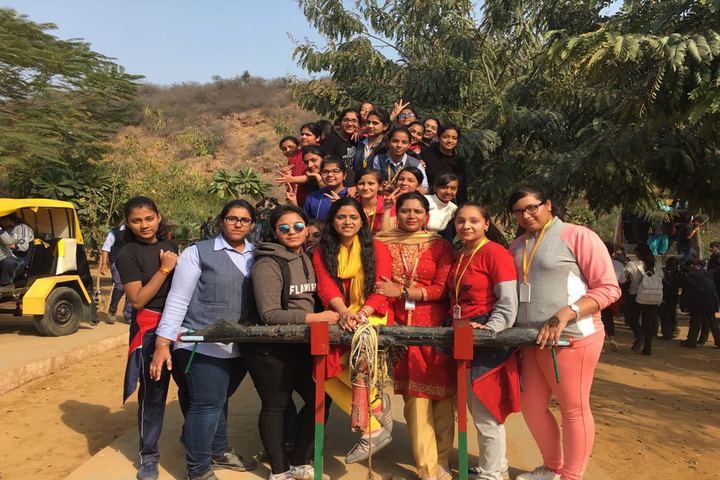 Saai Memorial Girls School-Tour