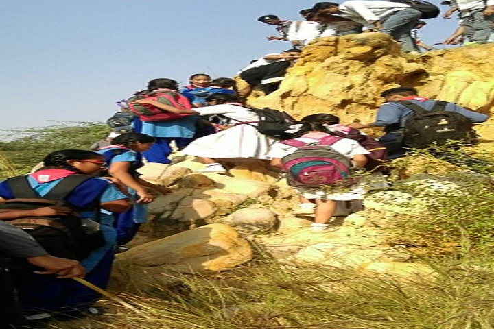Sant Nirankari Girls Senior Secondary School-Picnics